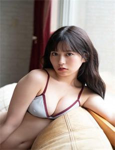 办公室丝袜老师在线观看